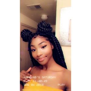 Meet your Posher, Kaneia